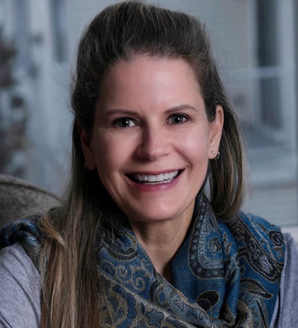 Dr. Caron Glickman, Dentist in Spackman Dental - Portrait Photo