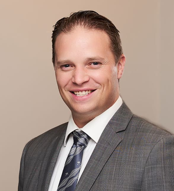 Dr. Kyle Green, Dentist in Oceanfront Dental Group - Portrait Photo