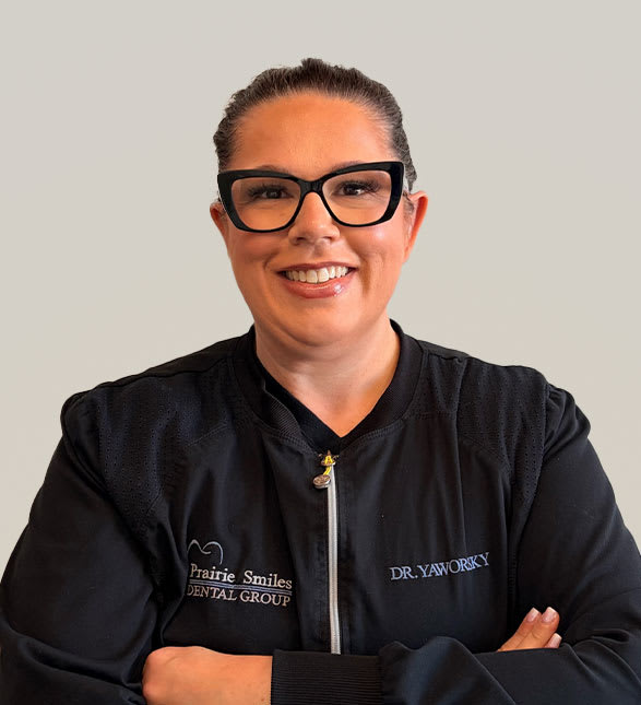 Dr. Lindsay Yaworsky, Dentist at Prairie Smiles Dental Group - Portrait Photo