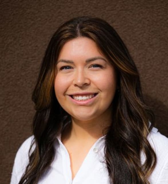 Dr. Cara Lewis, Dentist in Peachland Dental Centre -Dr. MacRae & Krawchuk - Portrait Photo