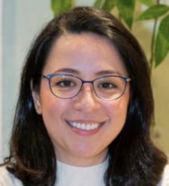 Dr. Shrin Mesgara, Dentist in Alaska Avenue Dental Clinic - Portrait Photo