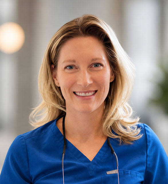 Dr. Allison Clark, Dentist at Hollinger Dental Group - Portrait Photo