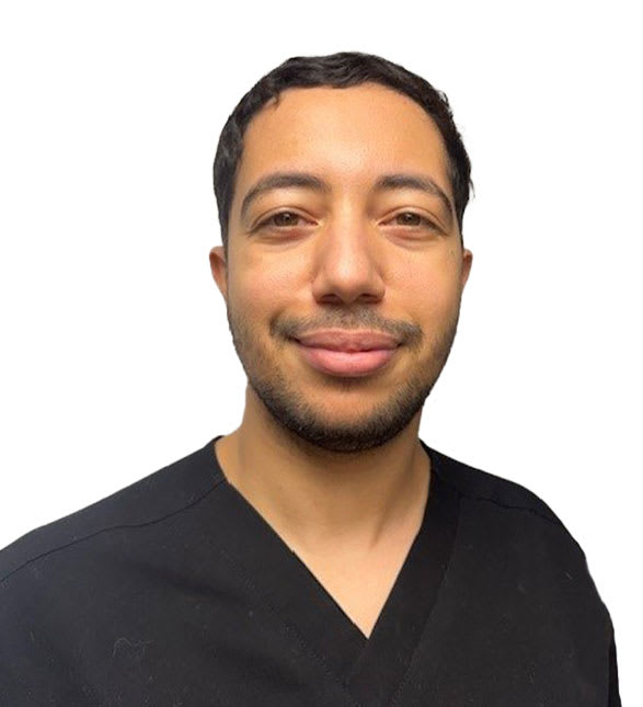 Dr. Reda Alaoui Mhammedi, Dentist in Centre Dentaire Serge Chausse - Portrait Photo