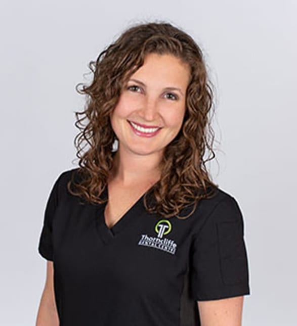 Dr. Julie Kaplan Mandell, Dentist in Thorncliffe Dental Centre - Portrait Photo