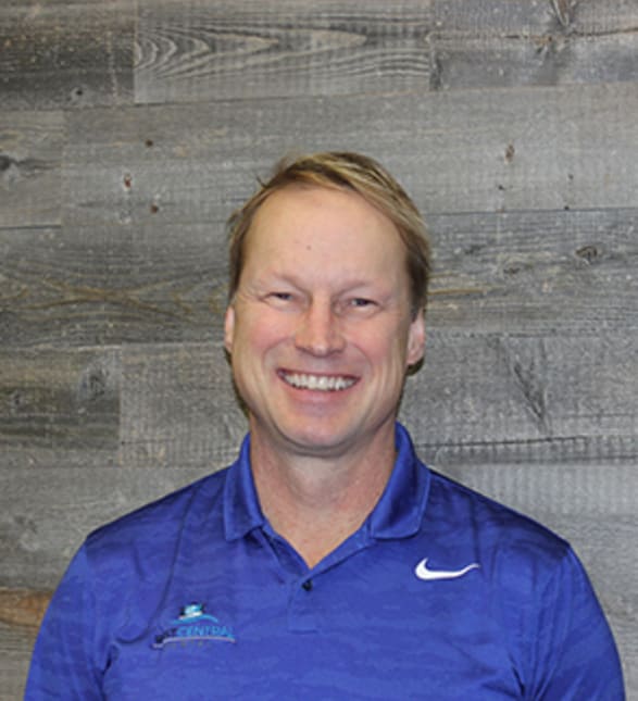 Dr. Andrew Albert, Dentist in West Central Dental - Portrait Photo