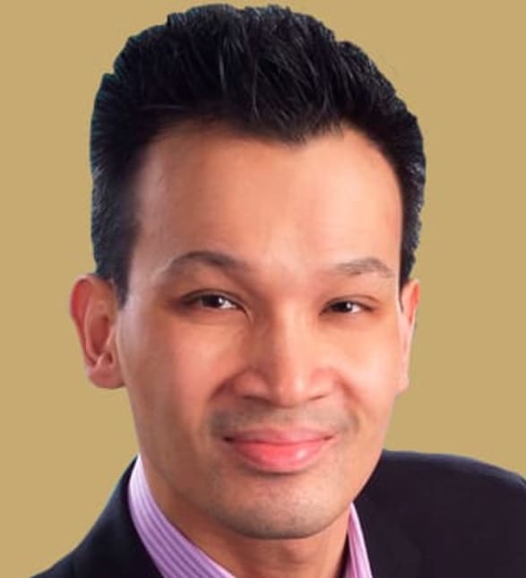 Dr. Stephen Ing, Dentist in Aspen Springs Dental Centre - Portrait Photo