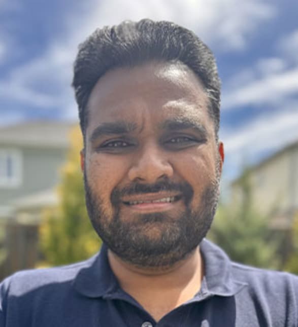 Dr. Monil Patel, Dentist in Falls Family Dental - Portrait Photo