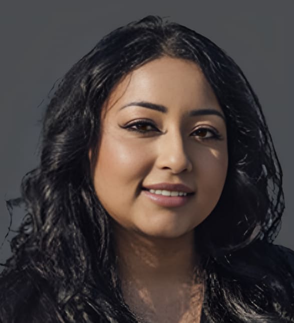 Dr. Deepa Ziegler, Dentist in Circle Drive & 8th Street Dental - Portrait Photo