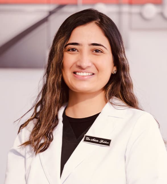 Dr. Ishita Gakhar, Dentist in EJC Dentistry - Portrait Photo