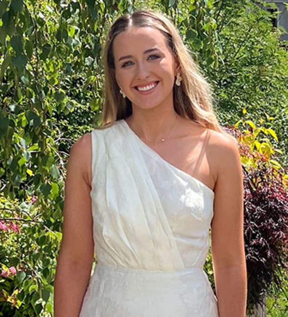 Dr. Sinead Reidy, Dentist in Kimberley Family Dental  - Portrait Photo