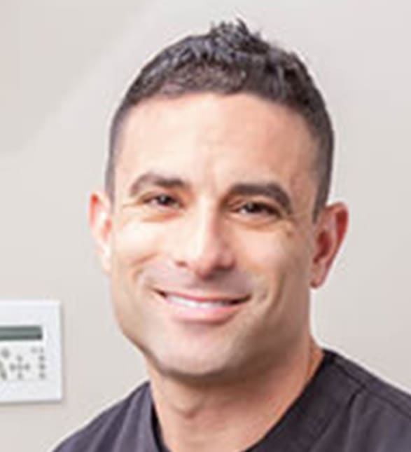 Dr. Yair Lenga, Dentist in Clarmain Dental Centre - Portrait Photo