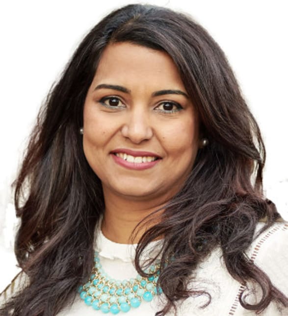 Dr. May Taha, Dentist in River Oaks Dental - Portrait Photo