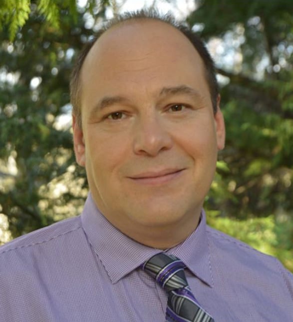 Dr. Robert Smith, Dentist in Country Club Dental Centre - Portrait Photo