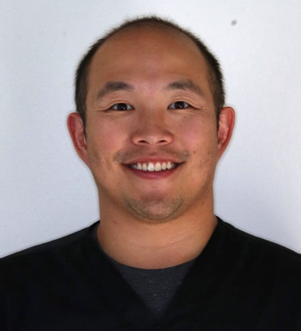 Dr. Peter Tran, Dentist in Metro Dental Care - Portrait Photo