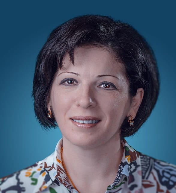 Dr. Balsam Fathi, Dentist in Dawson Dental - Guelph North - Portrait Photo