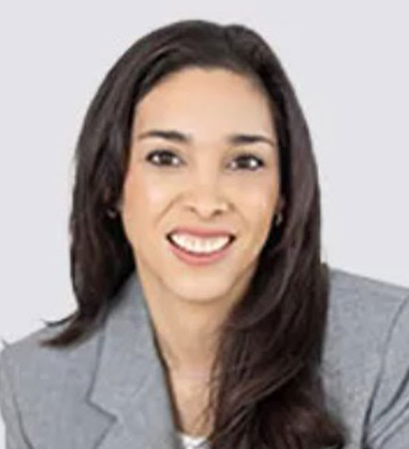 Dr. Fernanda Barona, Dentist in Dawson Dental - Toronto (Downtown) - Portrait Photo
