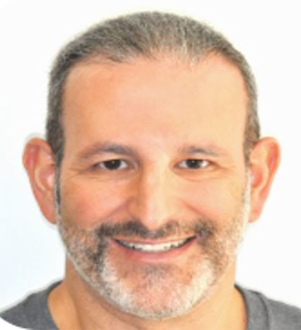 Dr. Clifford Simon, Dentist in Treehouse Dental Care - Thornhill - Portrait Photo