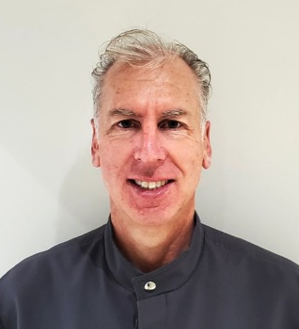 Dr Serge Michaud, dentiste, Clinique Dentaire Beaumont, Michaud & Associés - Photo portrait