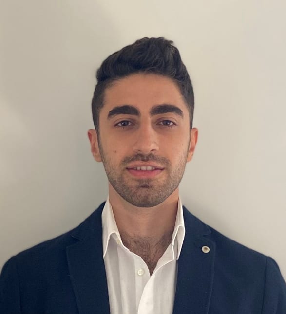 Dr. Hamid Al-Ani, Dentist in Manor Park Dental - Portrait Photo