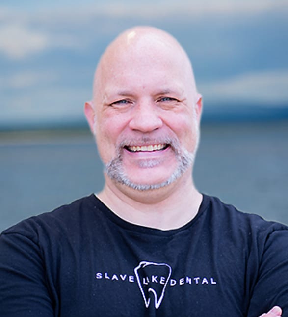 Dr. Dallin Evanson, Dentist in Highmoor Dental - Portrait Photo