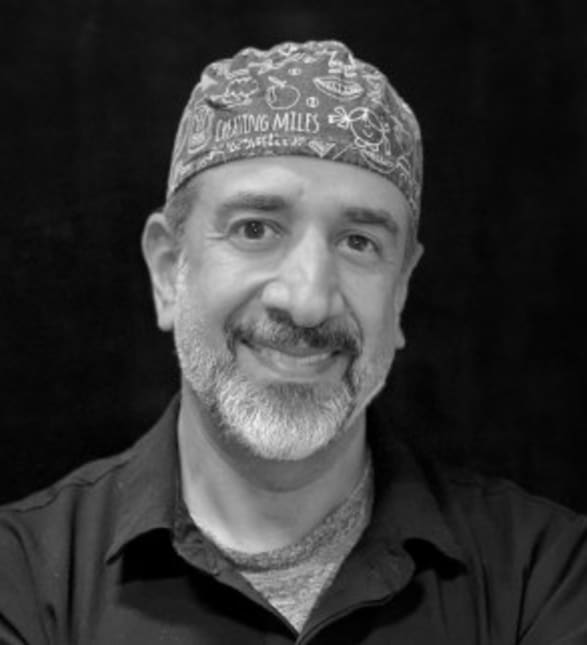 Dr. Atul Joshi, Dentist in St. Laurent Dental Centre - Portrait Photo