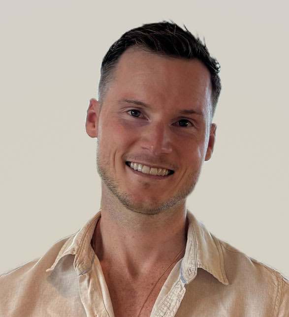 Dr. Caleb Petre, Dentist in Westside Dental Centre - Portrait Photo