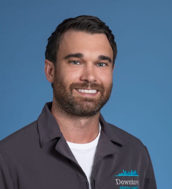 Dr. Jesse Marques, Dentist in Downtown Dental Group - Portrait Photo