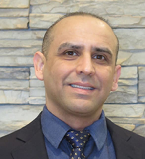 Dr. Ammar Al-Siraj, Dentist in Deer Valley Dental Care - Portrait Photo