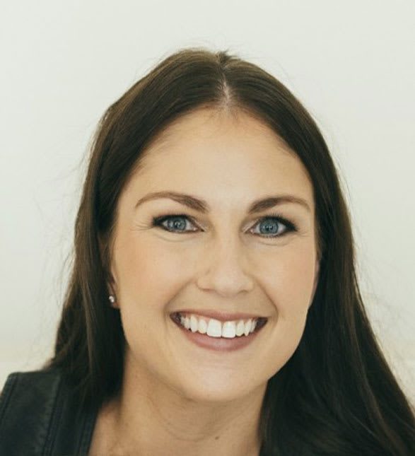 Dr. Alison Kliman, Dentist in Treehouse Dental Care - Toronto - Portrait Photo