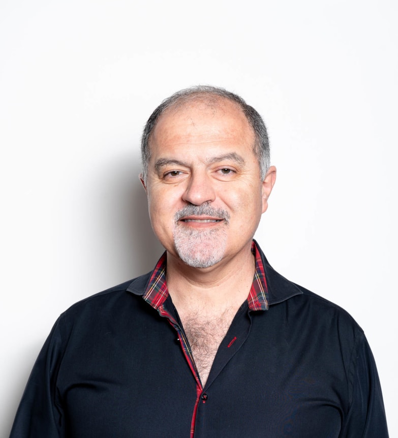 Dr. Kamil Abou-Kheir, Dentist in Cedars Dental - Portrait Photo