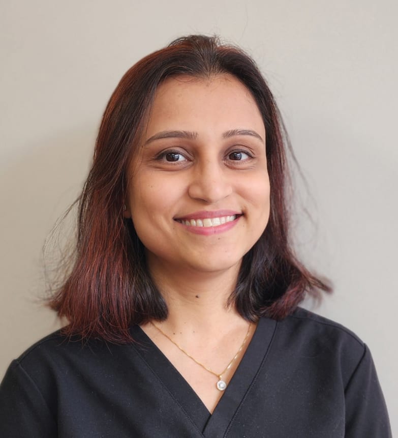 Dr. Sweta Saddu, Dentist in Downtown Dental - Portrait Photo
