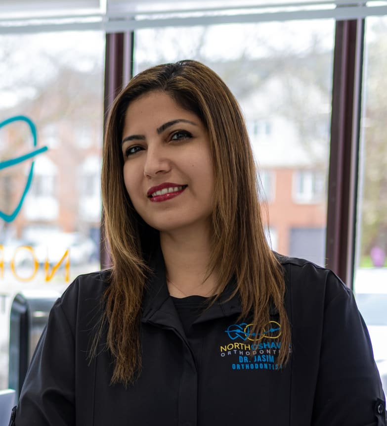 Dr. Thaira Jasim, Dentist in Bowmanville Dental - Portrait Photo