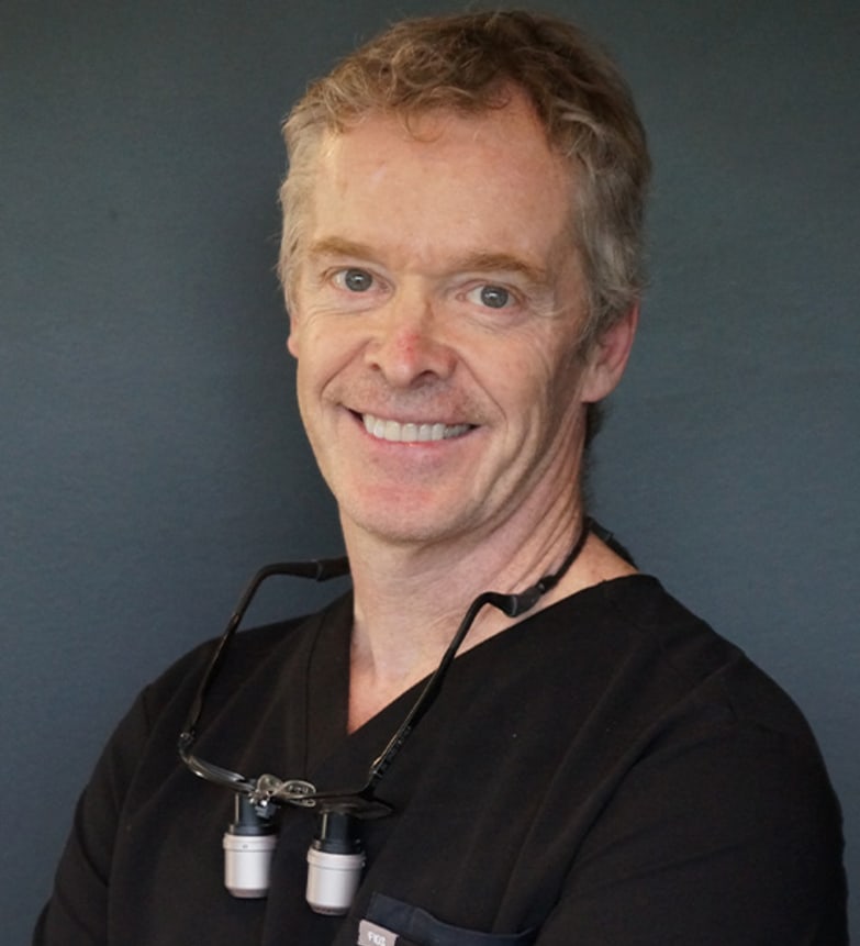 Dr. David Faucher, Dentist in BUCCA santé dentaire - Portrait Photo
