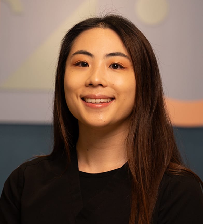 Dr. Karen Li, Dentist in Bowmanville Dental - Portrait Photo