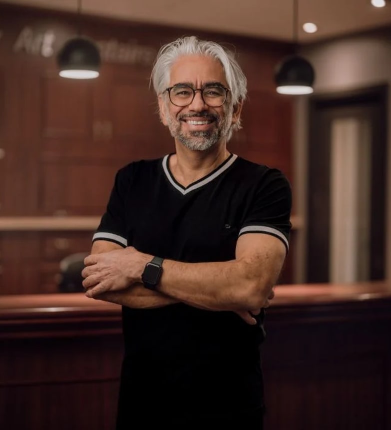 Dr Ramin Khodayari, dentiste, Art Dentaire Familial - Photo portrait