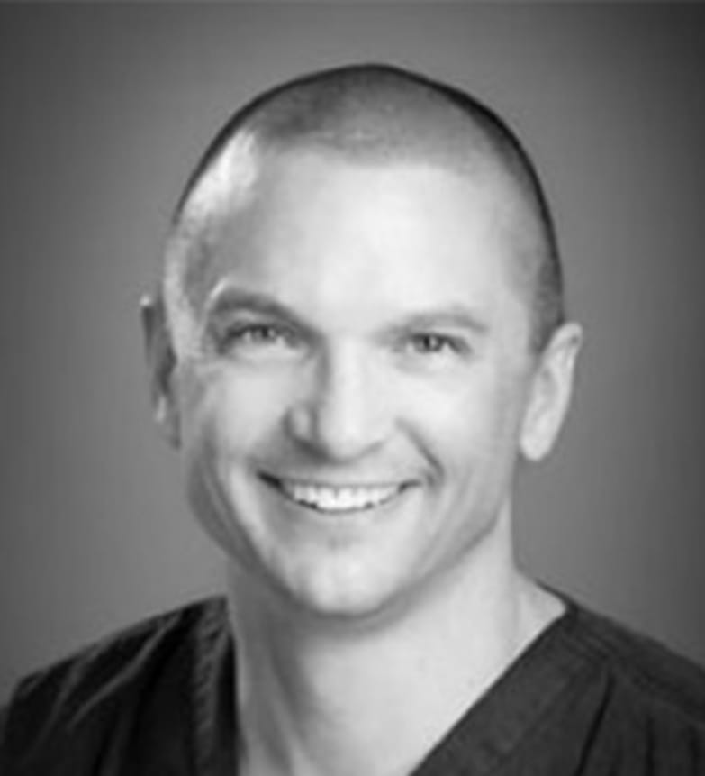 Dr. Kelly Acton, Dentist in Southgate Dental Centre - Portrait Photo
