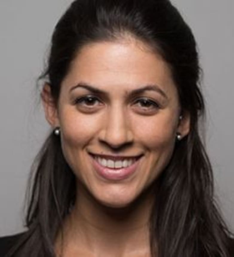 Dr. Hannah Kashyap, Dentist in Ottawa West Dental - Portrait Photo