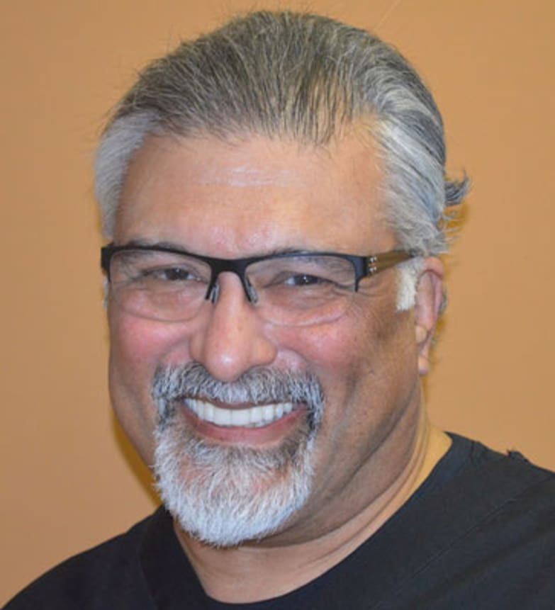 Dr. Vipan Maini, Dentist in Clarmain Dental Centre - Portrait Photo