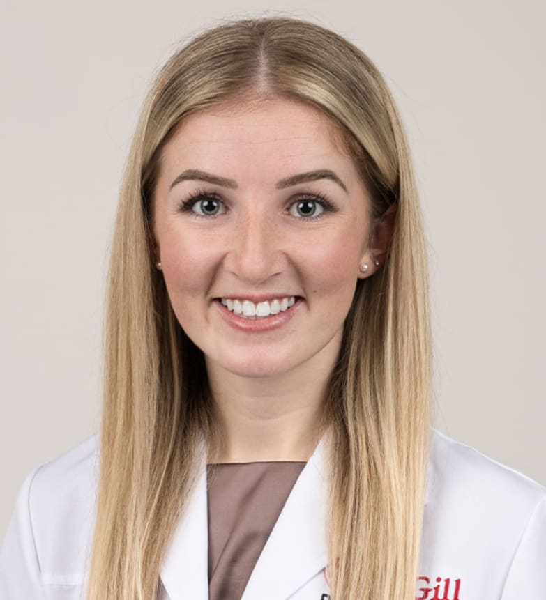Dr. Mackenzie Young, Dentist in Mountain View Dental Centre - Portrait Photo