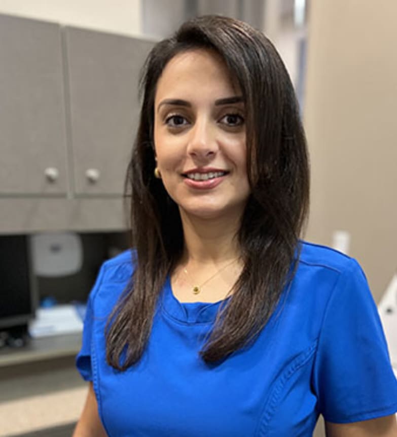 Dr. Safaa Alzubaidi, Dentist in Country Hills Dentistry - Portrait Photo