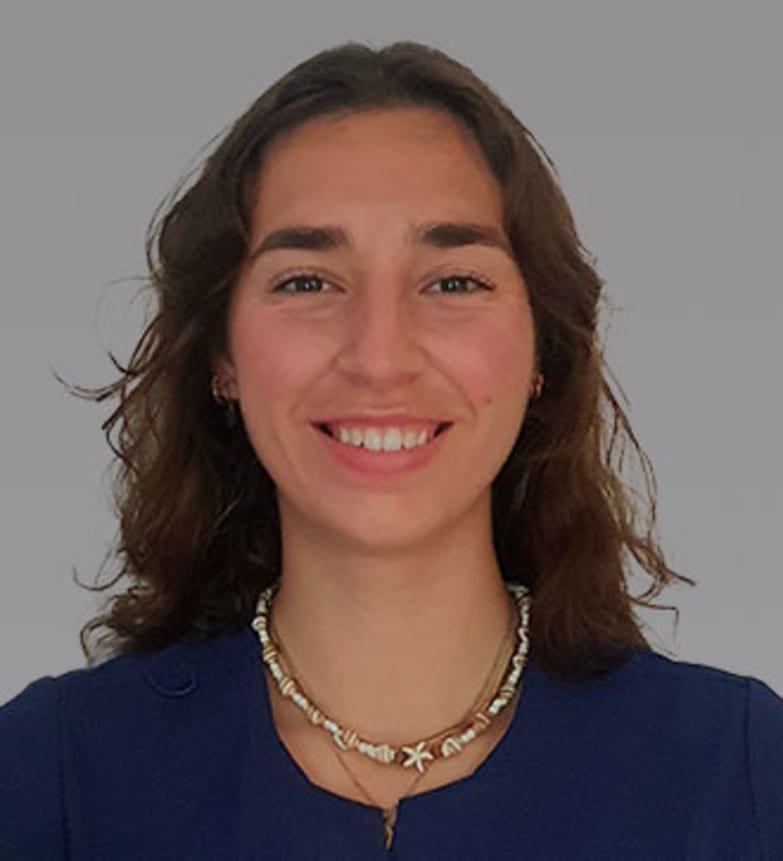 Dr. Ceres Kosuta, Dentist in Say Cheese Dentistry - Portrait Photo