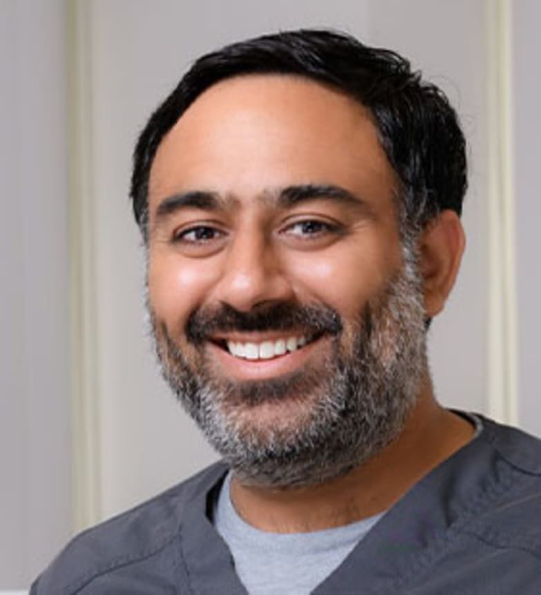 Dr. Jatinderbir Mehrok, Dentist in Ferris Lane Dental - Portrait Photo