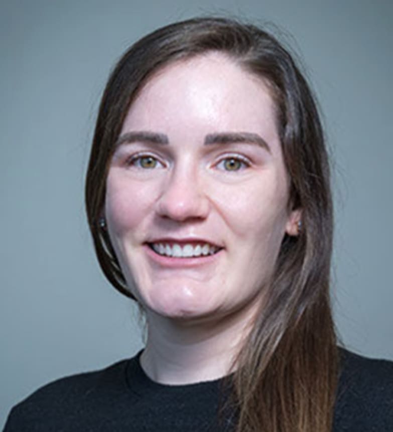 Dr. Lindsay Patterson, Dentist in Riverbend Family Dental Care - Portrait Photo