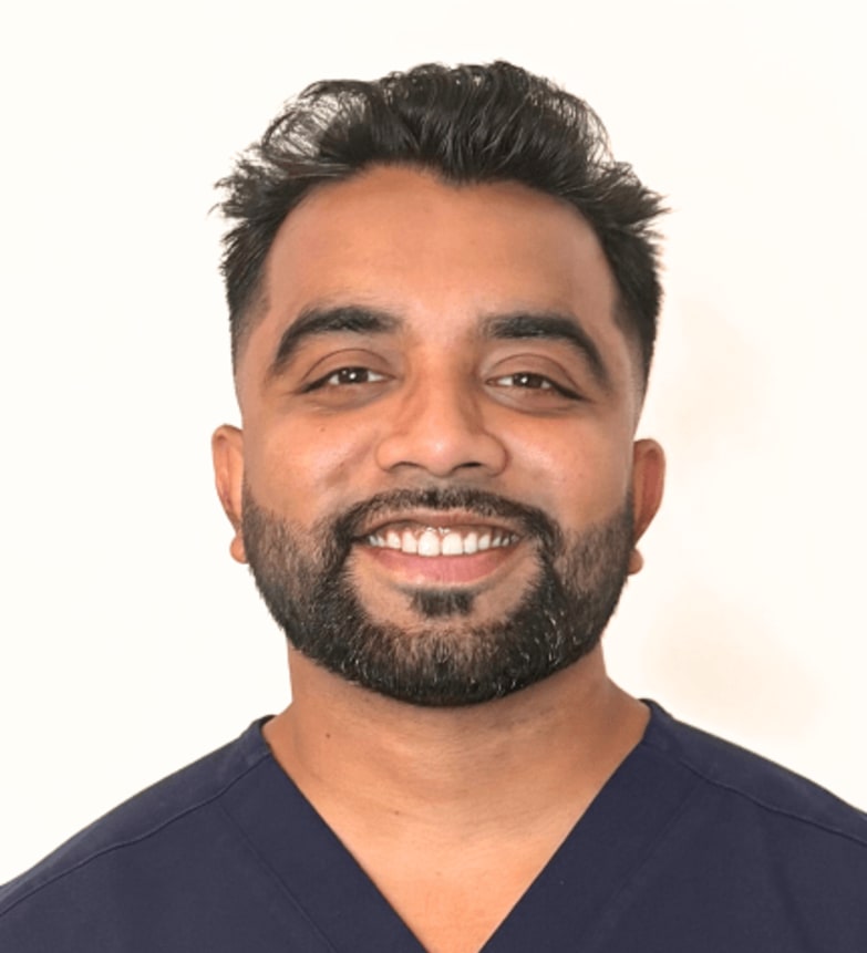 Dr Krishnaa Siva, dentiste, Centre dentaire Île-Perrot - Photo portrait