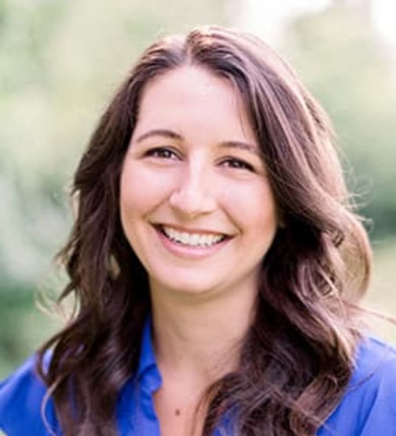 Dr. LeAnn Wasylyshen, Dentist in River Dental - Portrait Photo