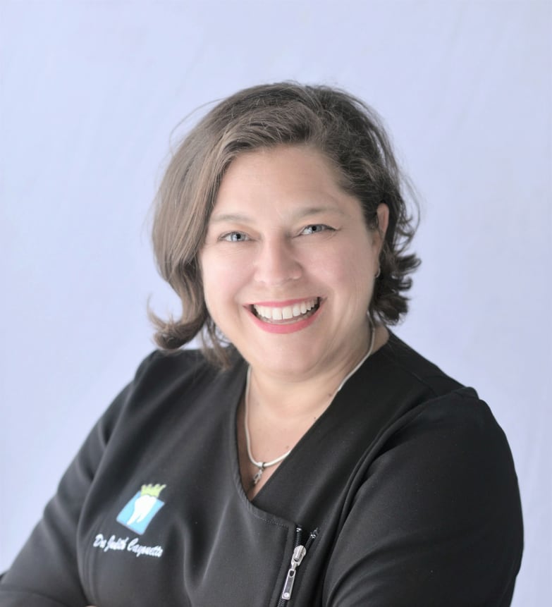 Dre Judith Cayouette, dentiste, Clinique Dentaire Albert et Cayouette - Photo portrait