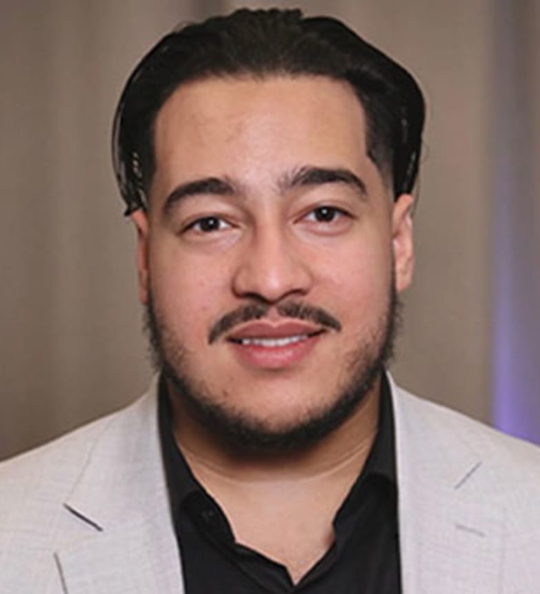 Dr Nassim Ait-Boudaoud, dentiste, Clinique Dentaire Sourire Santé - Photo portrait