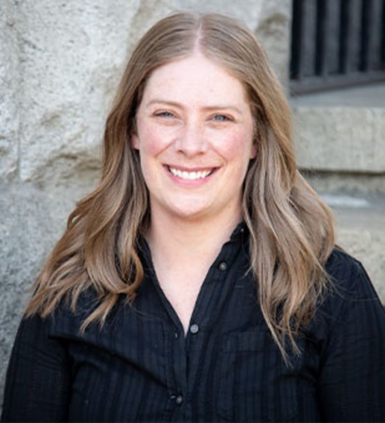 Dr. Grace Rose, Dentist in Revelstoke Dental Centre - Portrait Photo