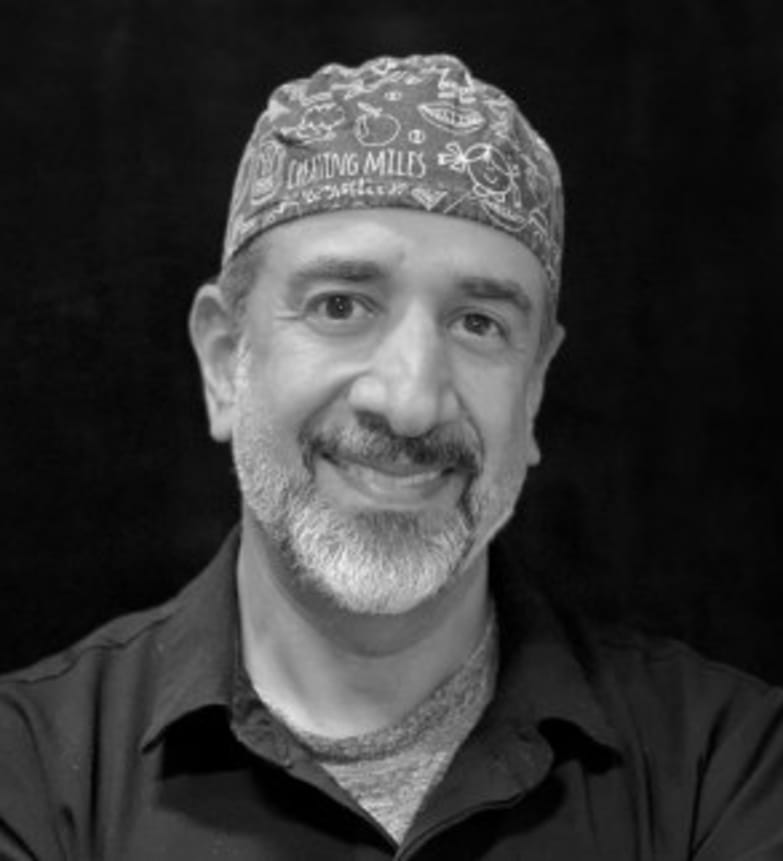 Dr. Atul Joshi, Dentist in St. Laurent Dental Centre - Portrait Photo