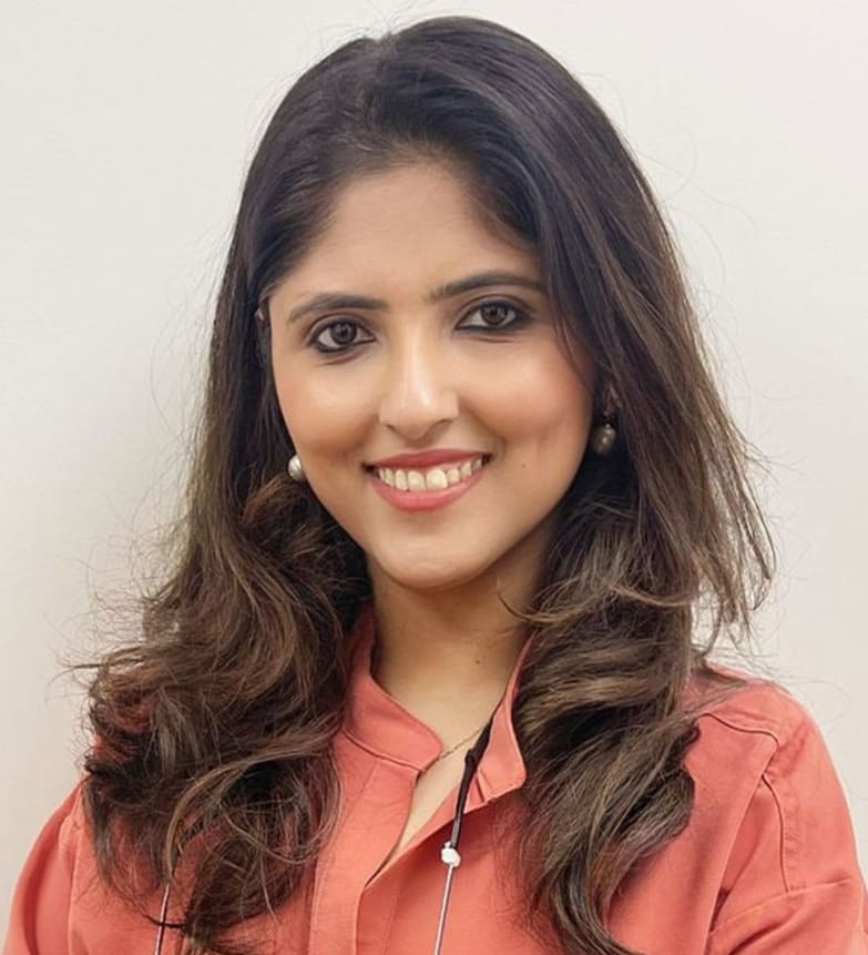 Dr. Mugdha Motani, Dentist in Marine Way Dental - Portrait Photo